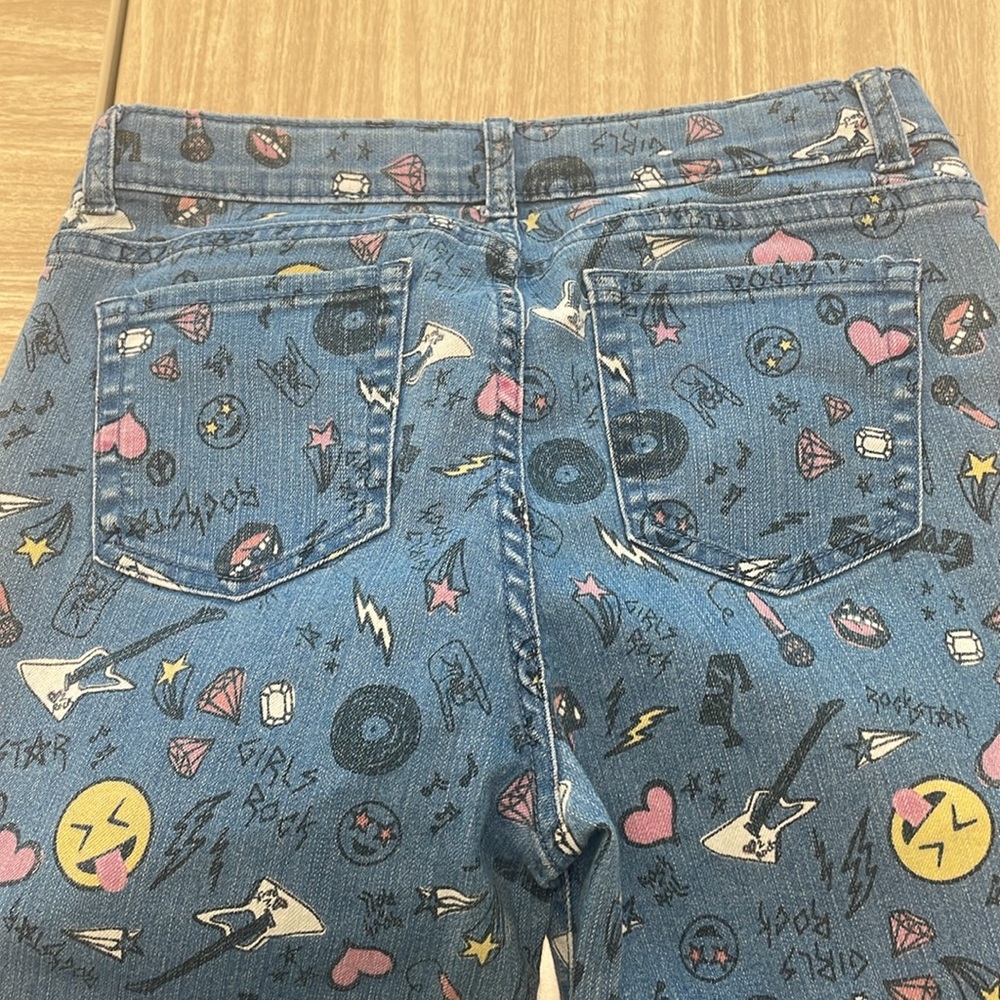 Children’s Place darling emoji jeans - Picture 4 of 8